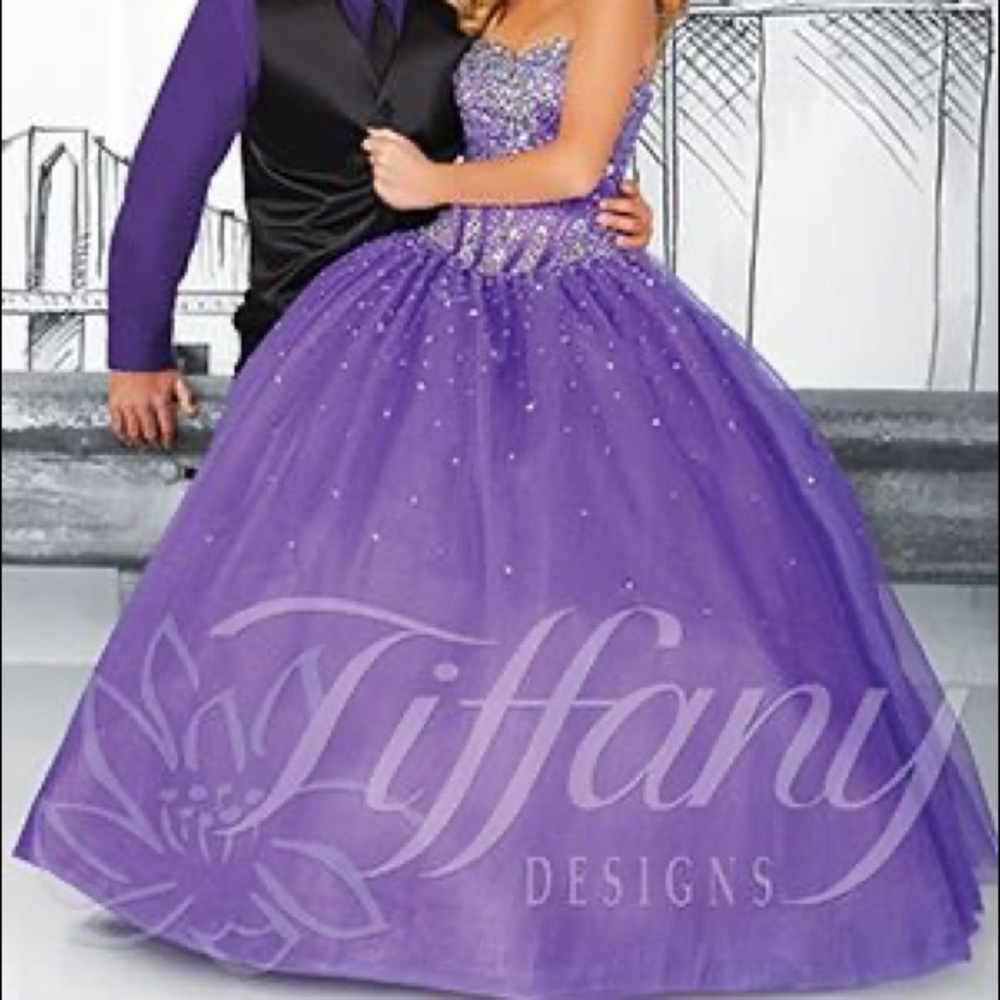 Prom dress